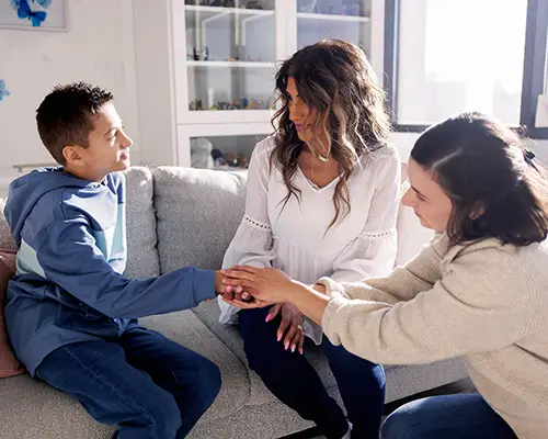 Parent and child introduction to therapist at Kids Reconnect